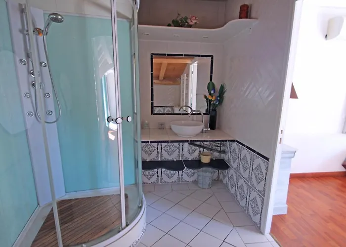 Villa Mas Garonnette *